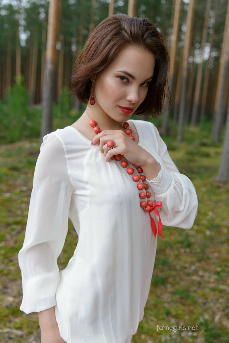 Нина, 61