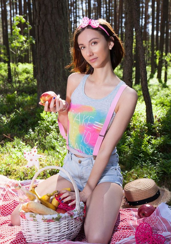 Танечка, 24